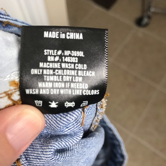 8th of LA | Striped Ribbon Embellish Jean Short - Picture 8 of 8